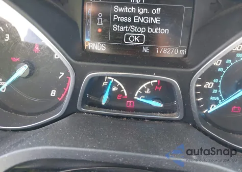 2015 Ford Escape Titanium из США, поврежденный, VIN 1FMCU0J92FUB24217